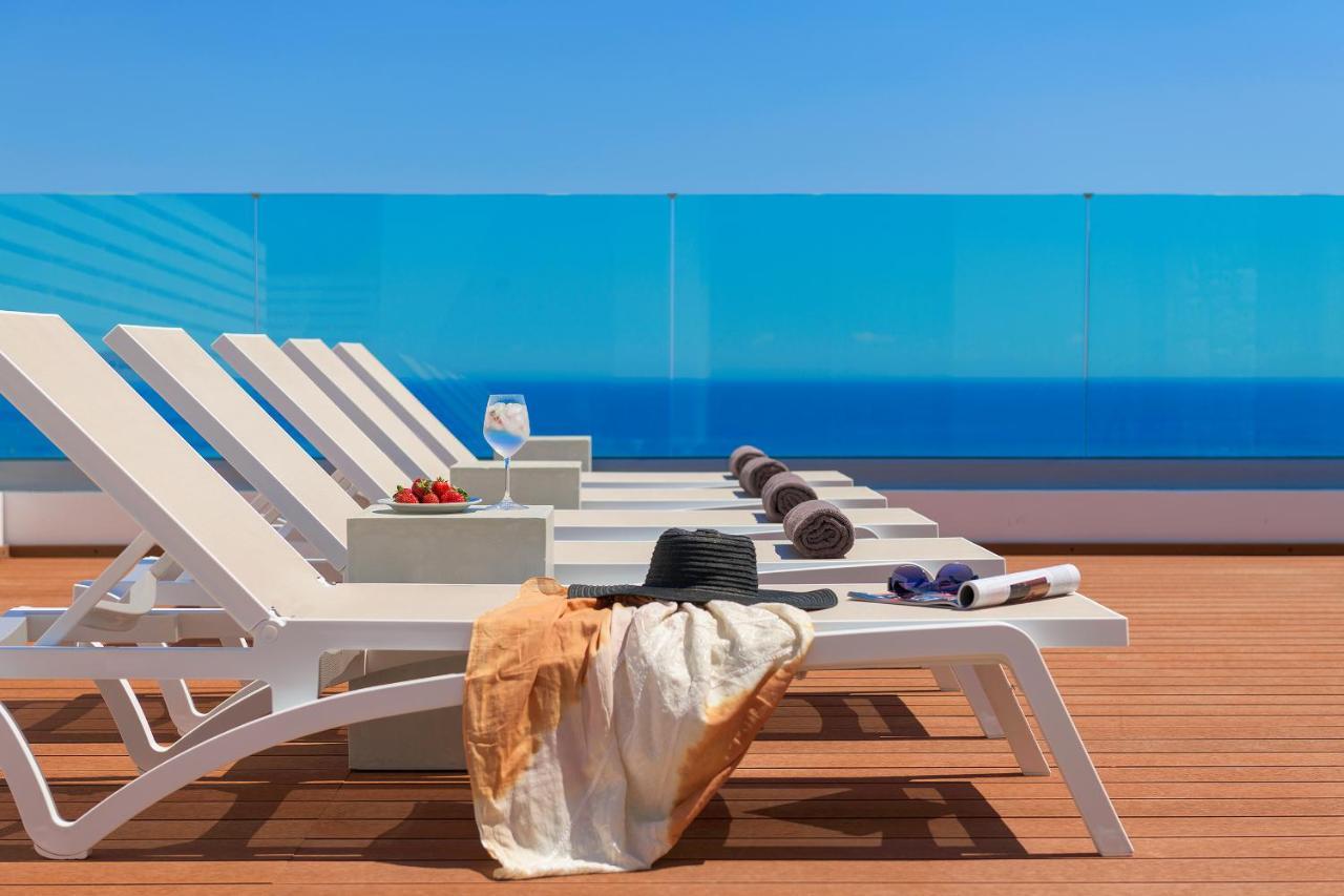 Hermes With Pool & Jacuzzi In Villa