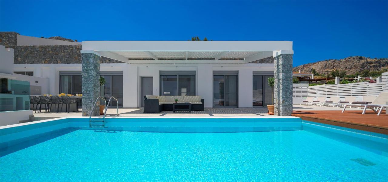 Villa Hermes With Pool & Jacuzzi In *